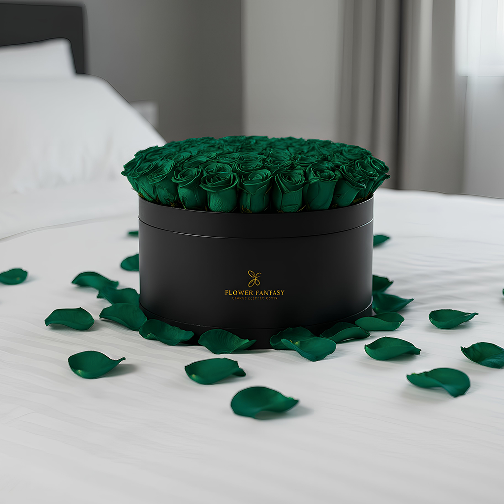 Long Lasting Rose Box | Emerald Green